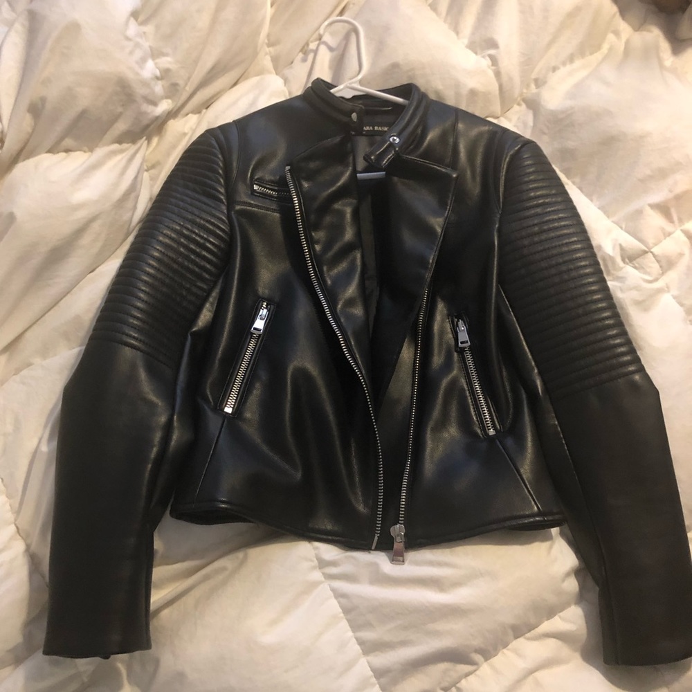 Black Leather Jacket ✨